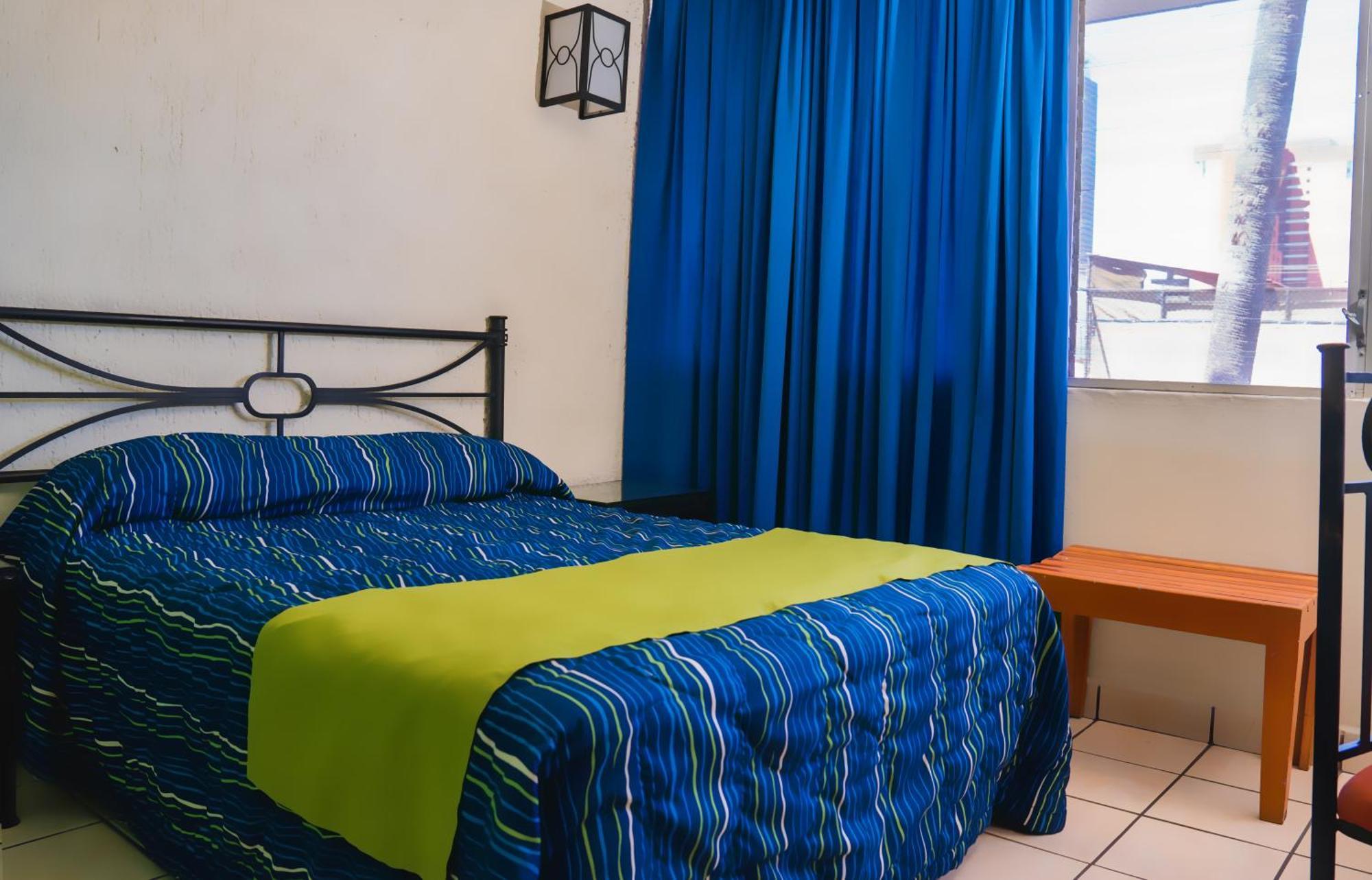 Hotel Arboledas Expo Гвадалахара Экстерьер фото