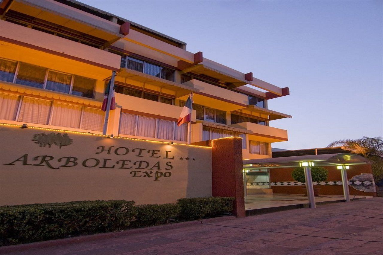 Hotel Arboledas Expo Гвадалахара Экстерьер фото