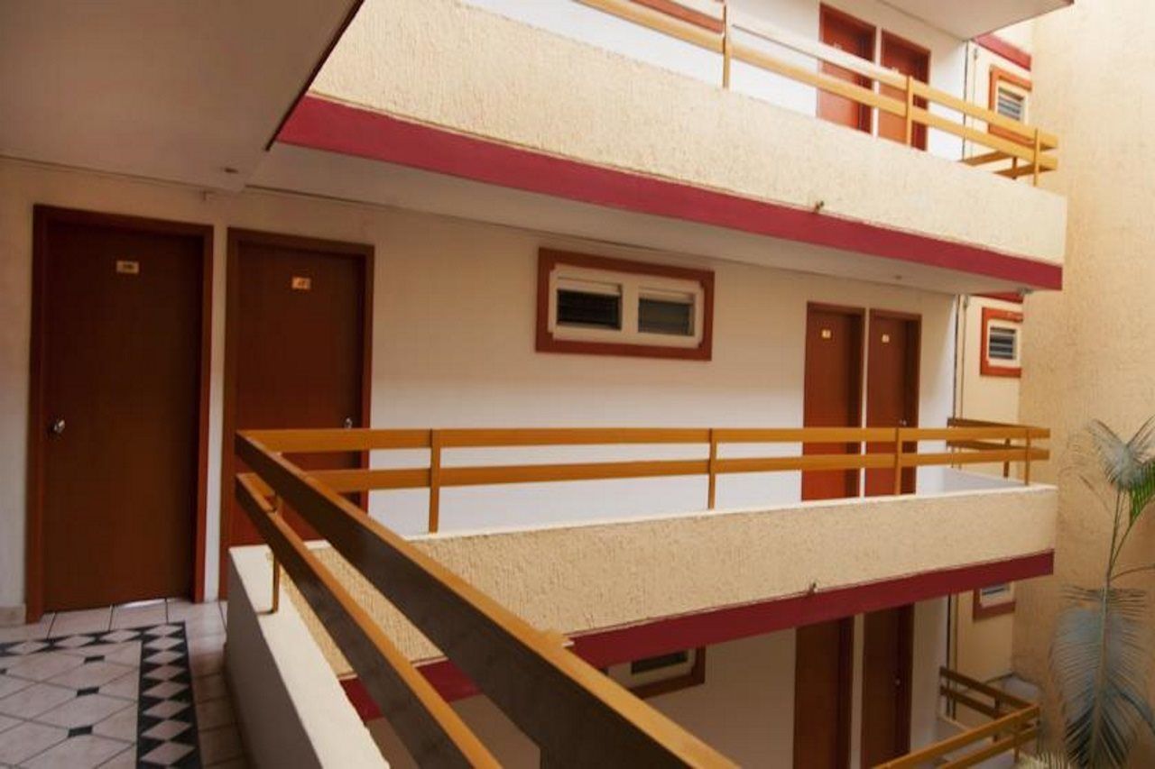 Hotel Arboledas Expo Гвадалахара Экстерьер фото